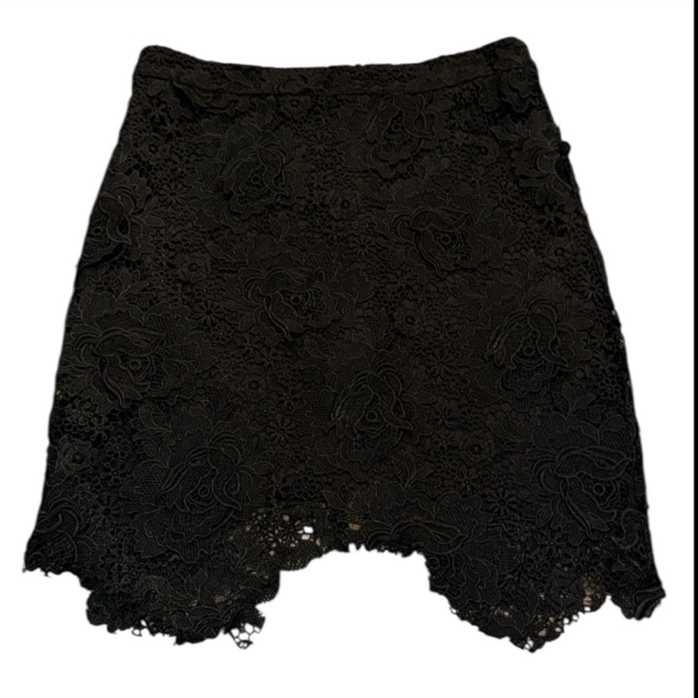 LUCY PARIS BLACK LACE FLOWER EMBROIDERED MINI SKIRT SIZE MEDIUM